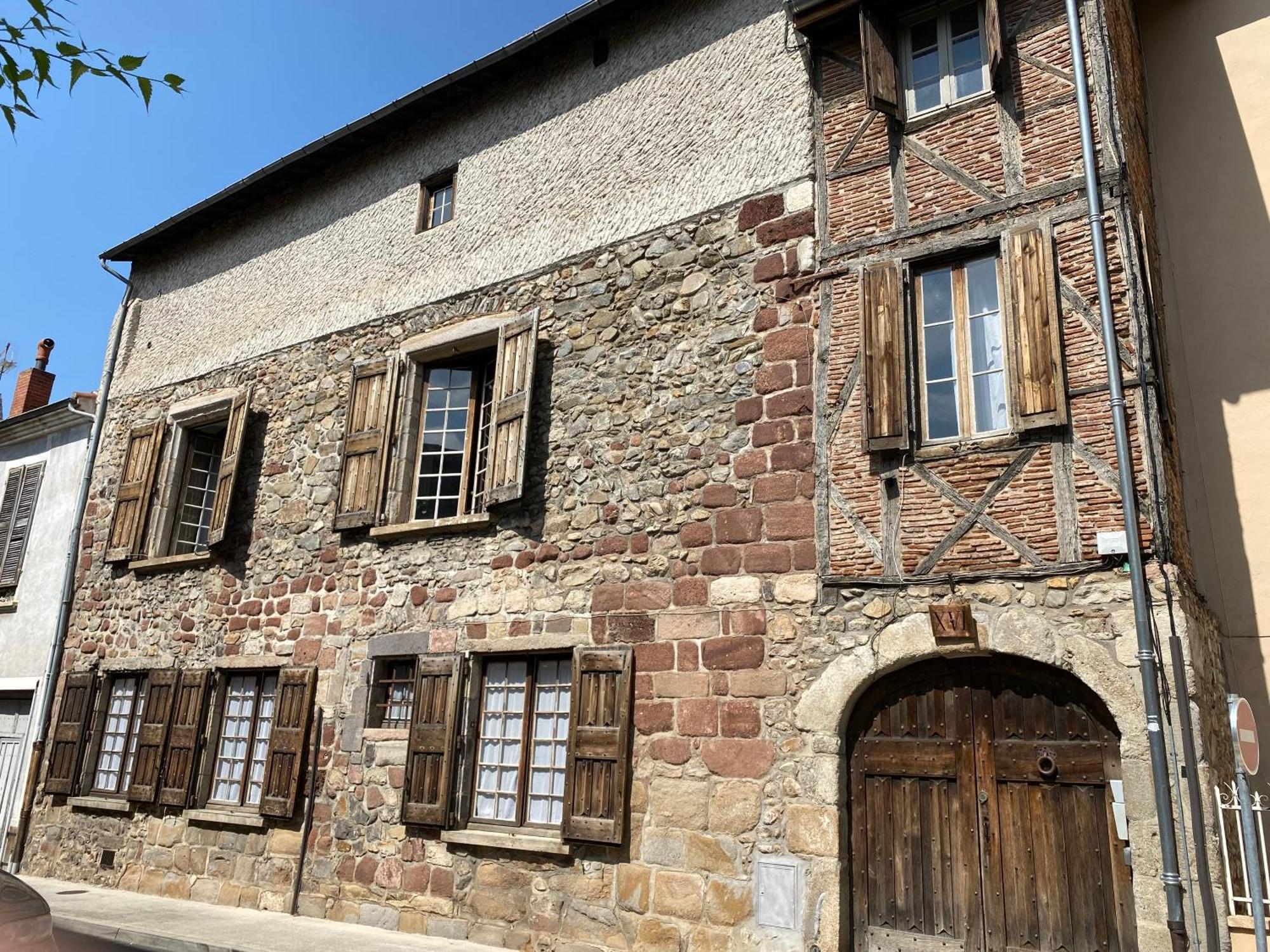 Chez Vous... A La Chanoinerie 브리우드 외부 사진